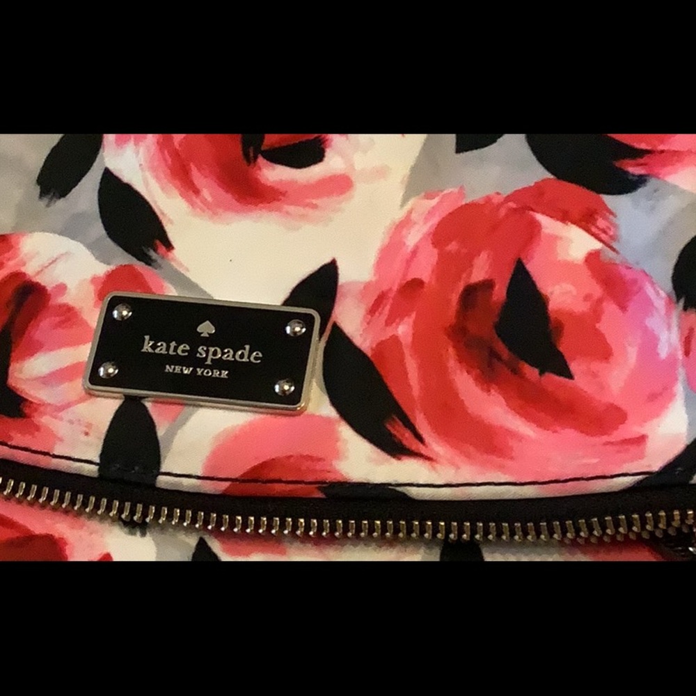 Kate Spade crossbody purse like new!!